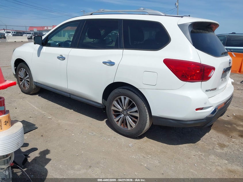 2017 Nissan Pathfinder Sl