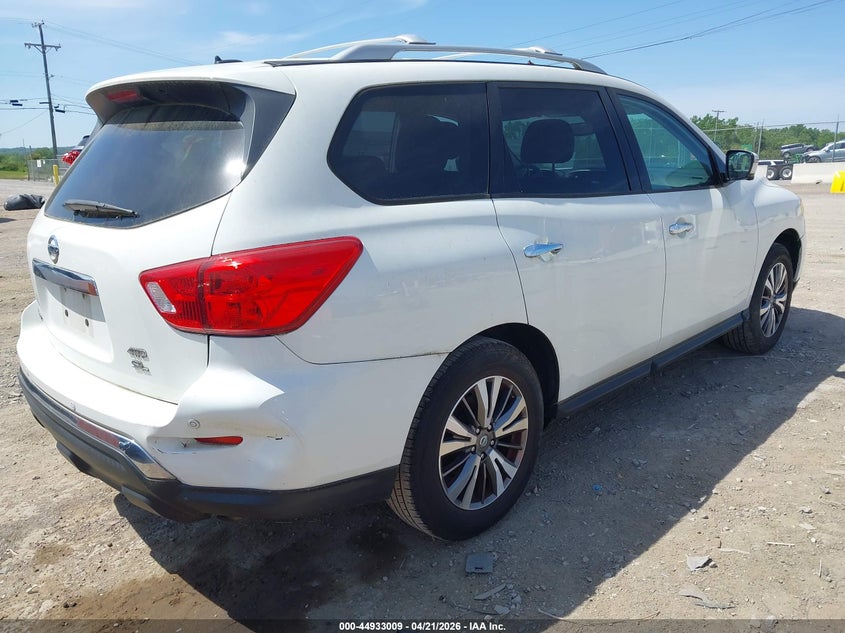 2017 Nissan Pathfinder Sl