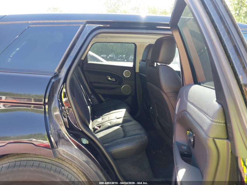 2018 LAND ROVER RANGE ROVER EVOQUE auction photo 8
