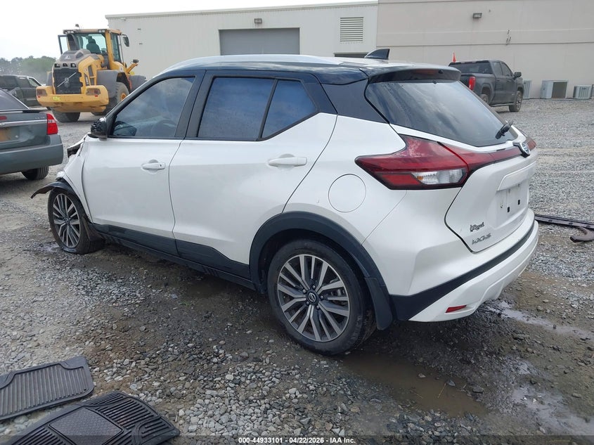 VIN 3N1CP5CV6ML470686 2021 NISSAN KICKS SV XTRONIC CVT