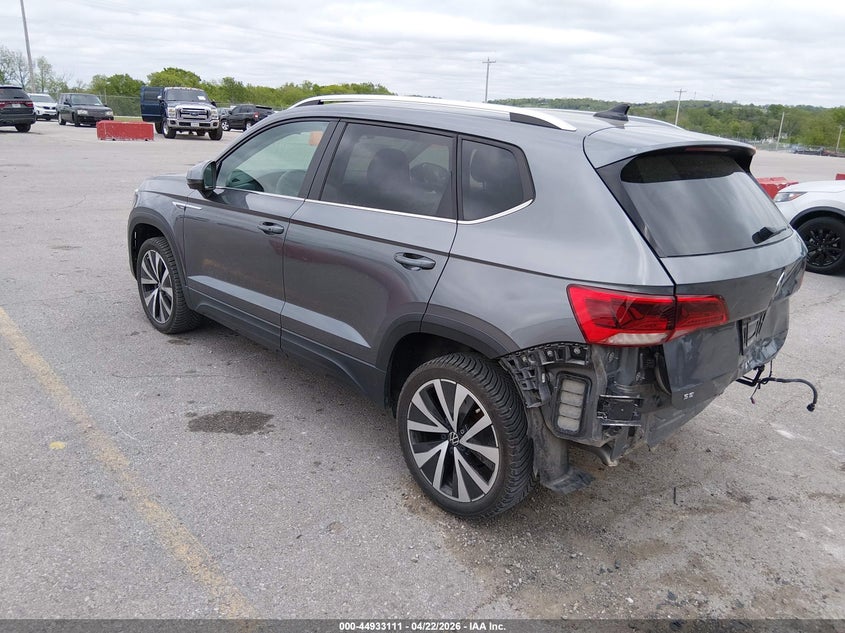 2022 VOLKSWAGEN TAOS auction photo 3