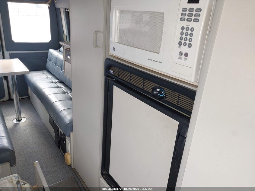 2004 Dodge Sprinter Van 2500 High Roof VIN: WD2PD743945607425 Lot: 44933172