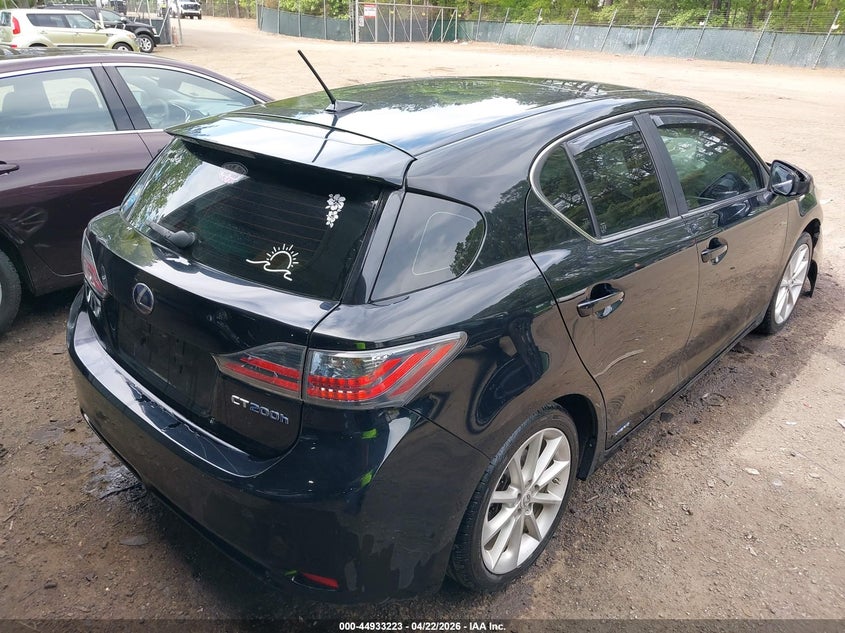 Vin: jthkd5bh0d2160207, lot: 45430612, lexus ct 200h 20134