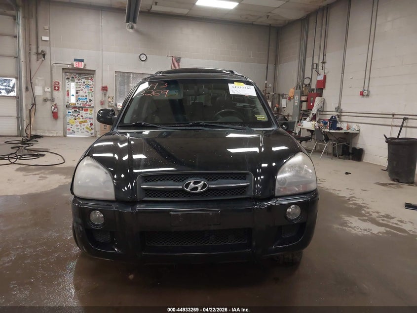 2008 Hyundai Tucson Limited V6/Se VIN: KM8JN72D88U856113 Lot: 44933269