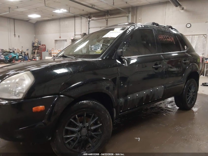 2008 Hyundai Tucson Limited V6/Se VIN: KM8JN72D88U856113 Lot: 44933269