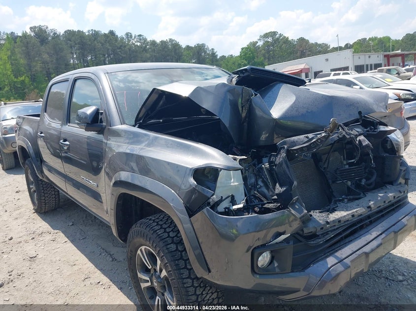 2018 TOYOTA TACOMA TRD SPORT