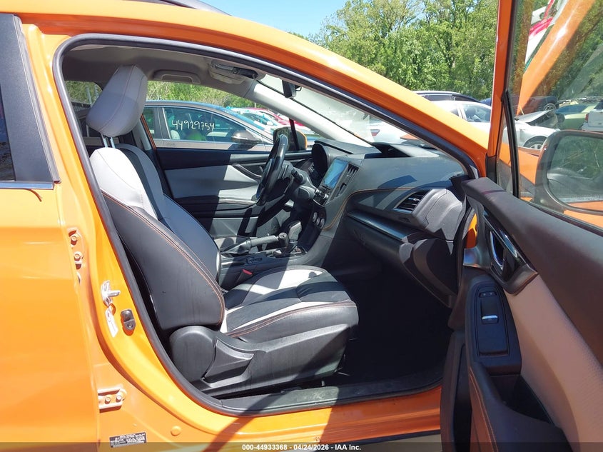 2018 SUBARU CROSSTREK auction photo 5