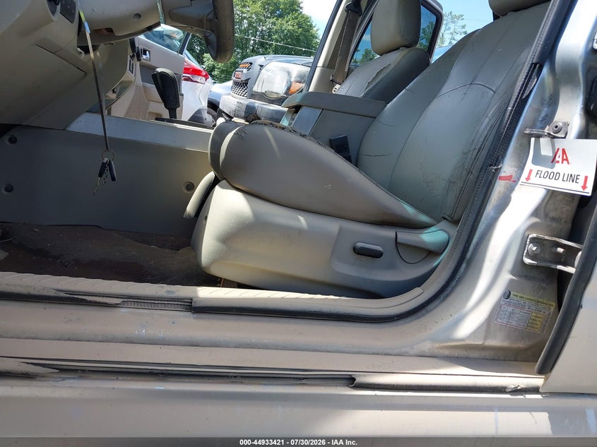 MERCURY MARINER 2010 VIN 4M2CN8H7XAKJ02873