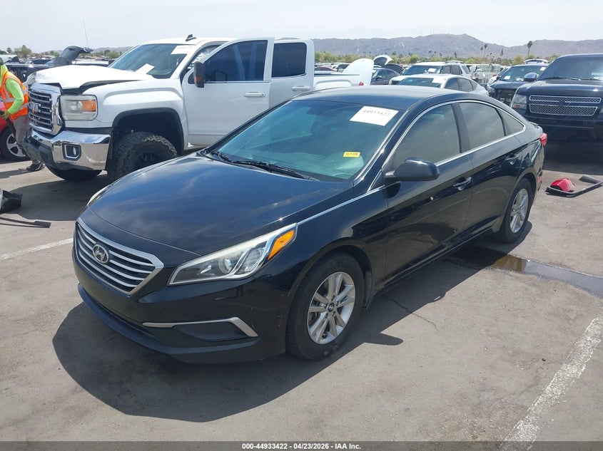 5NPE24AF9GH282002 2016 HYUNDAI SONATA SE photo 1