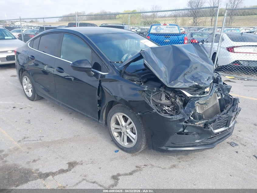 2017 CHEVROLET CRUZE LT AUTO