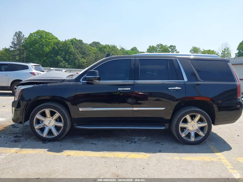 CADILLAC ESCALADE - zdjęcie 14