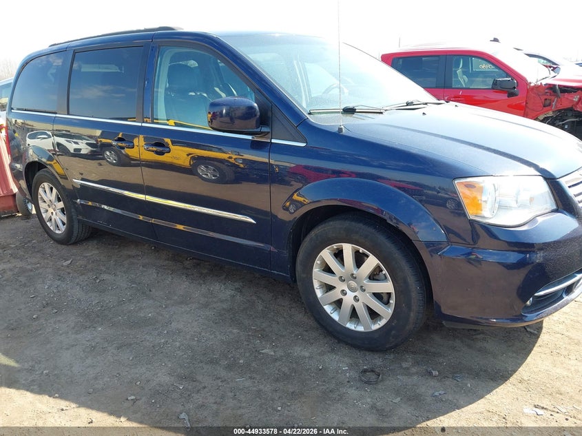 2015 Chrysler Town & Country Touring