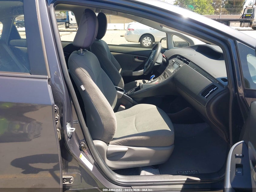 2014 Toyota Prius Plug-In