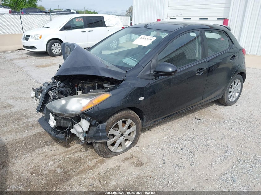 Vin: jm1de1ly5e0176804, lot: 45431018, mazda mazda2 touring 20142