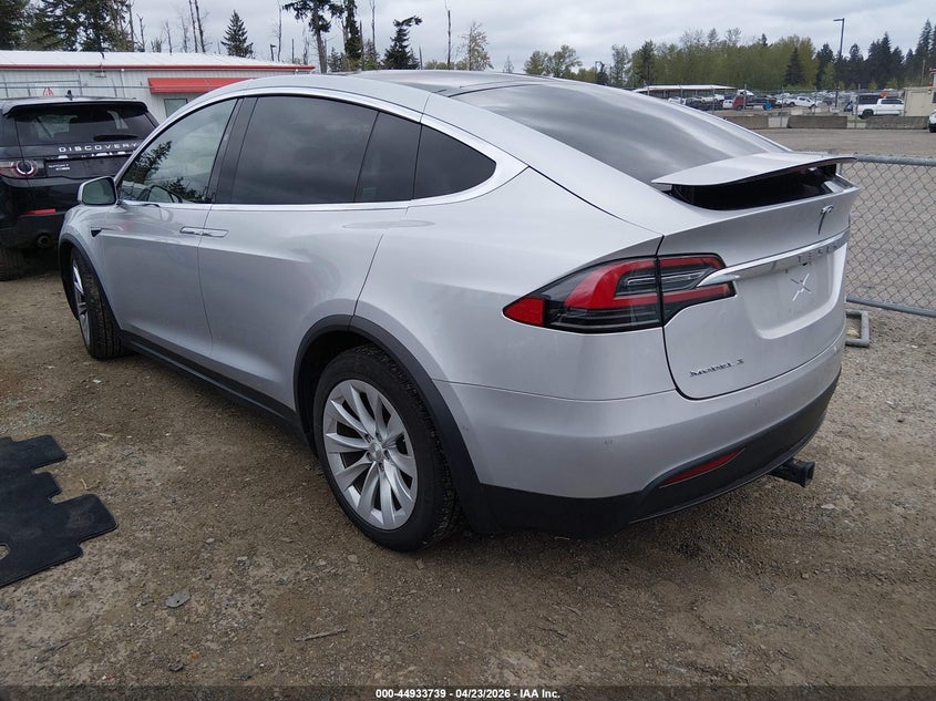 Vin: 5yjxcbe29hf051344, lot: 45431128, tesla model x 100d/75d/90d 20173