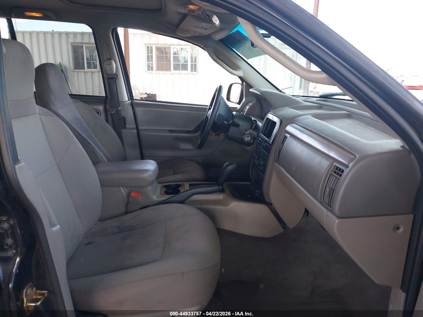 2004 Jeep Grand Cherokee Laredo