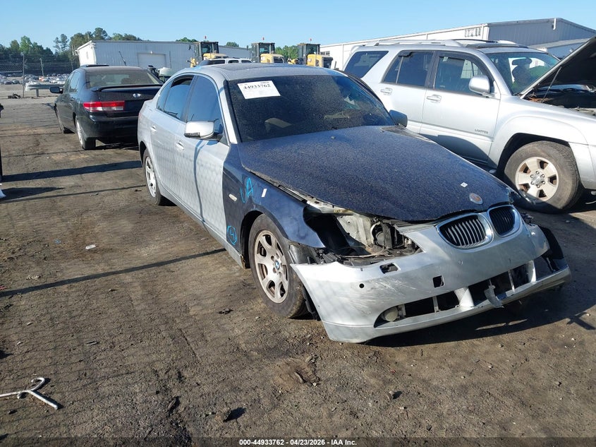 2004 BMW 525I