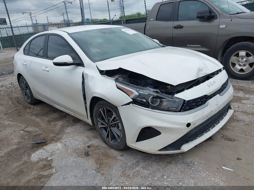 2023 KIA FORTE  (VIN: 3KPF24AD5PE637139)