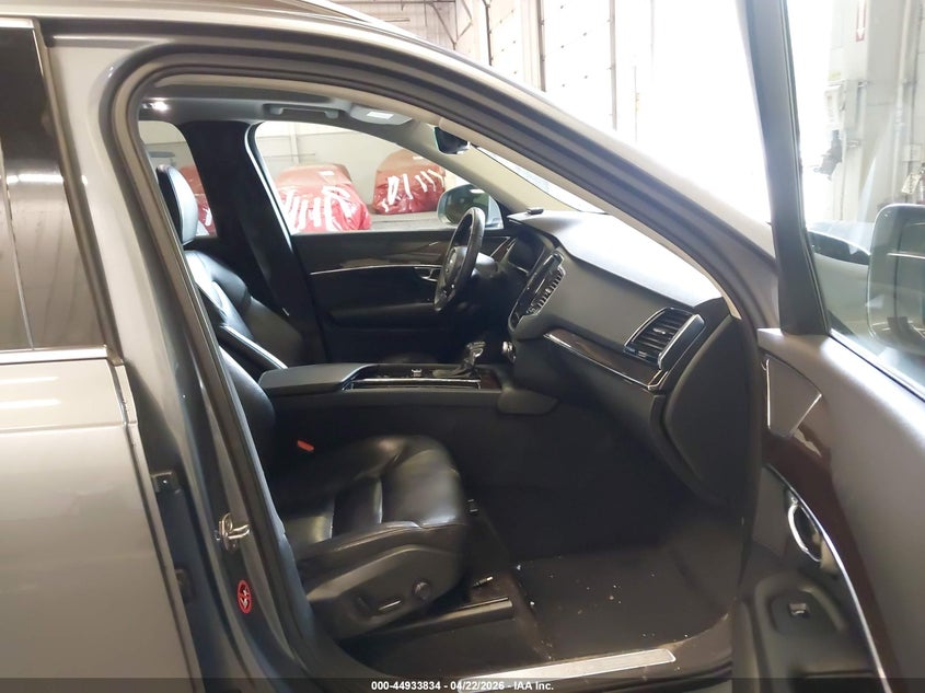 2017 Volvo Xc90 T6 Momentum VIN: YV4A22PK8H1121315 Lot: 44933834