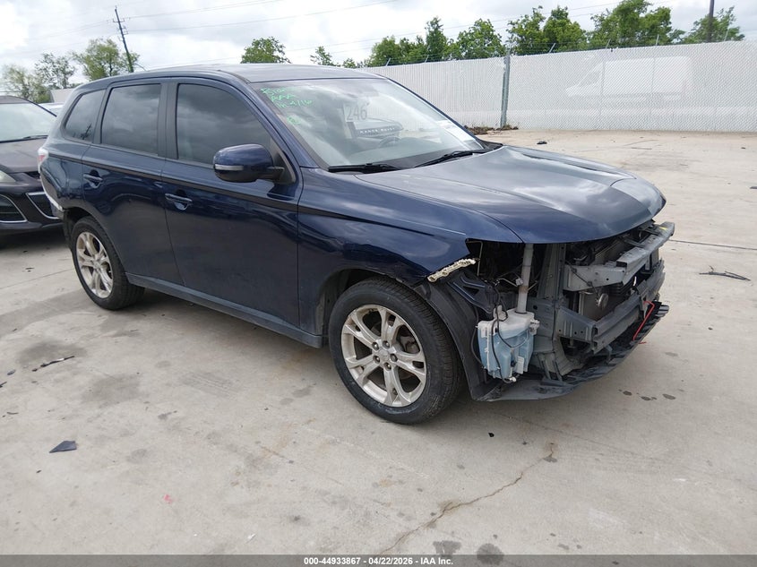 2014 Mitsubishi Outlander Se