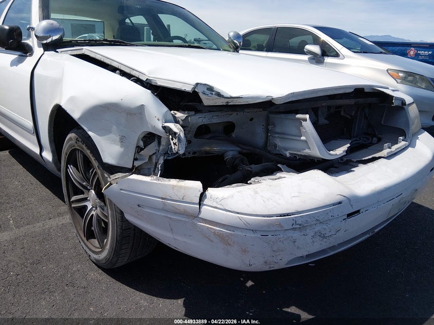 2008 Ford Crown Victoria Police/Police Interceptor VIN: 2FAFP71V28X173255 Lot: 44933889
