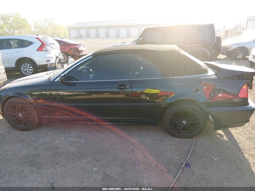2003 BMW 325Ci VIN: WBABS33473PG89985 Lot: 44933891
