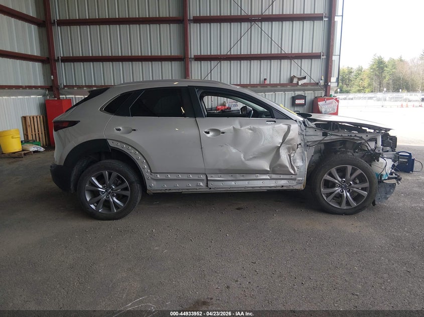 2022 Mazda Cx-30 Preferred VIN: 3MVDMBCL2NM425228 Lot: 44933952
