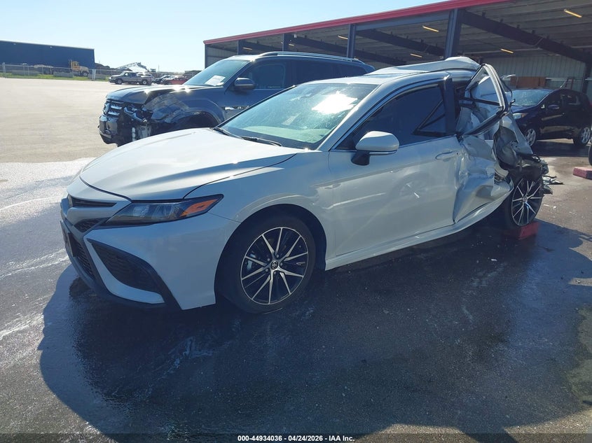 2024 Toyota Camry Se 4T1T11BK5RU119033 photo 1