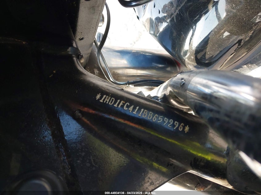2011 Harley-Davidson Flhtcu VIN: 1HD1FC411BB659296 Lot: 44934136