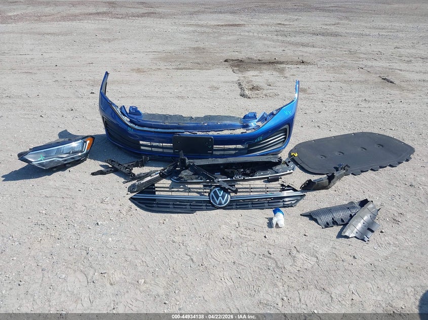 2022 Volkswagen Jetta 1.5T Se VIN: 3VW7M7BU8NM012040 Lot: 44934138