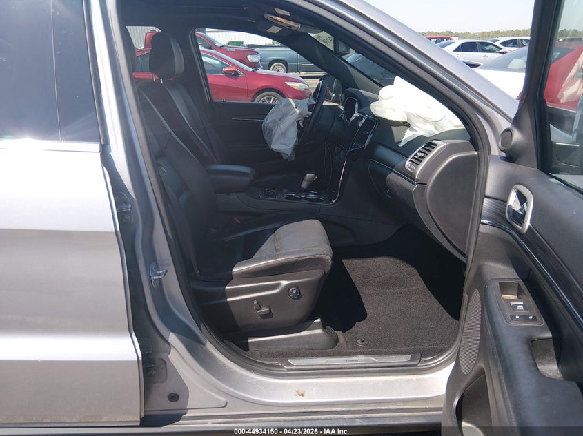 JEEP GRAND CHEROKEE - zdjęcie 5