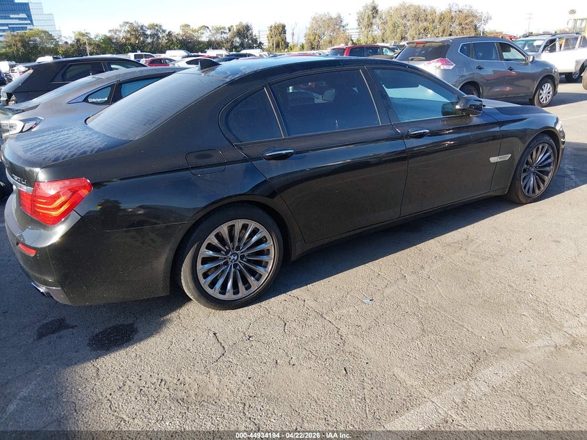 2012 BMW 750Li