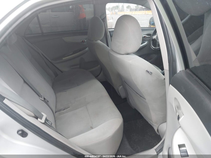 2012 Toyota Corolla 1.8 Le silver Lot 111044934197 Vin 5YFBU4EE8CP057923