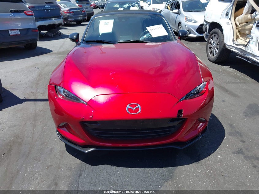 VIN: JM1NDAC79M0450079 2021 MAZDA MX-5 MIATA CLUB