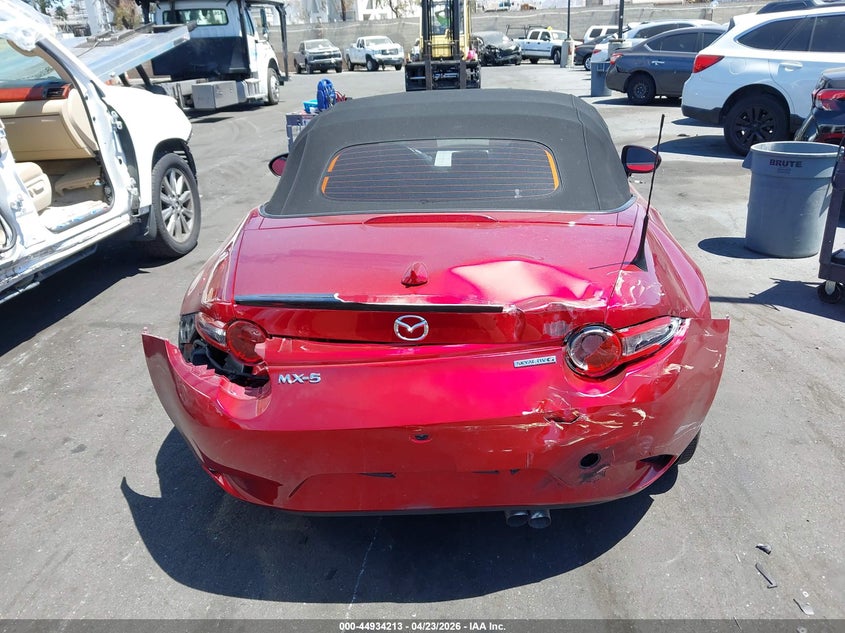 VIN: JM1NDAC79M0450079 2021 MAZDA MX-5 MIATA CLUB
