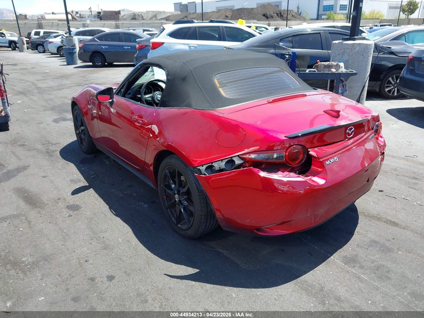 VIN: JM1NDAC79M0450079 2021 MAZDA MX-5 MIATA CLUB