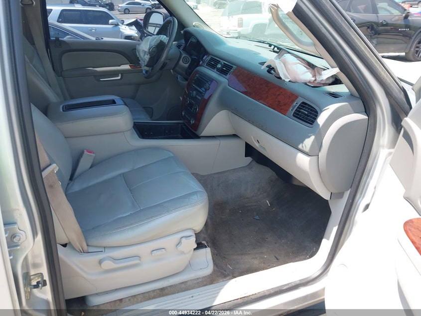 2011 Chevrolet Express 5.3 Suburban 1500 Lt1 grey Lot 111044934222 Vin 1GNSCJE02BR154665