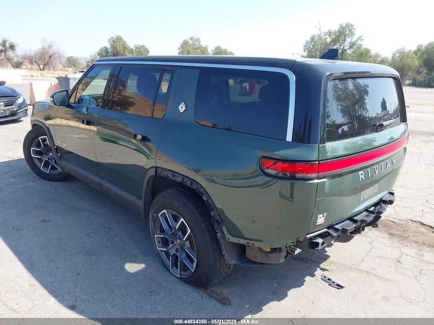 Vin: 7pdsgaba1pn020926, lot: 45431739, rivian r1s adventure 20233