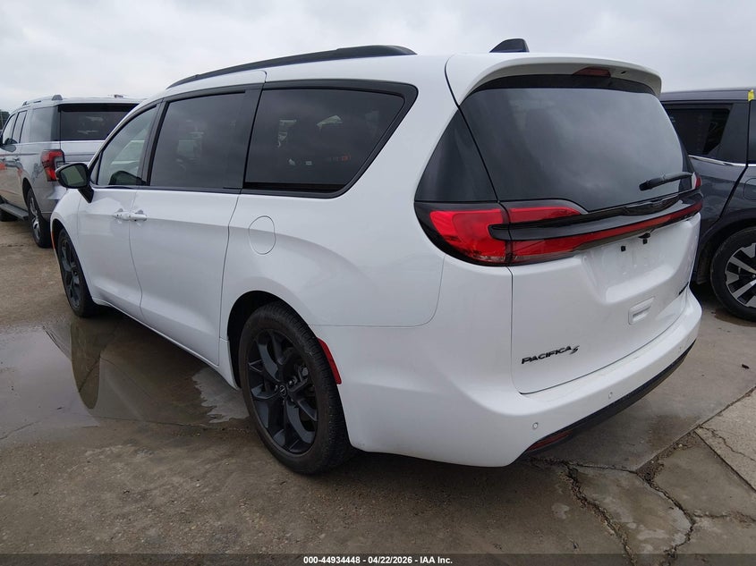2026 Chrysler Pacifica Limited