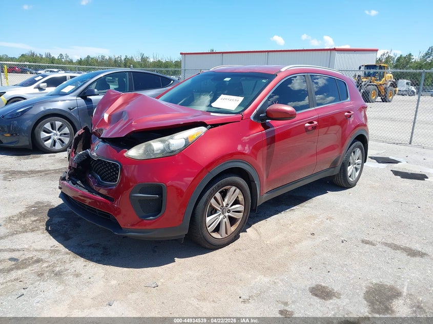 VIN KNDPM3AC1H7247382 2017 KIA SPORTAGE LX