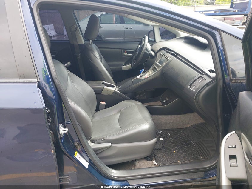 2014 Toyota Prius Two