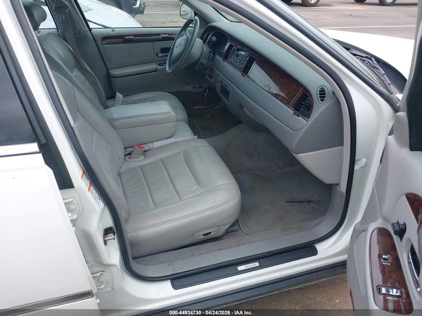 1999 Lincoln Continental