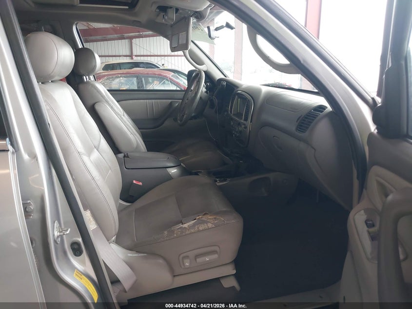 2001 Toyota Sequoia Limited V8