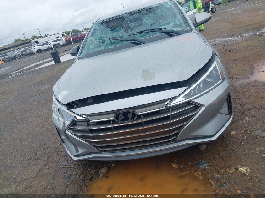 VIN 5NPD74LF1LH599874 2020 HYUNDAI ELANTRA SE