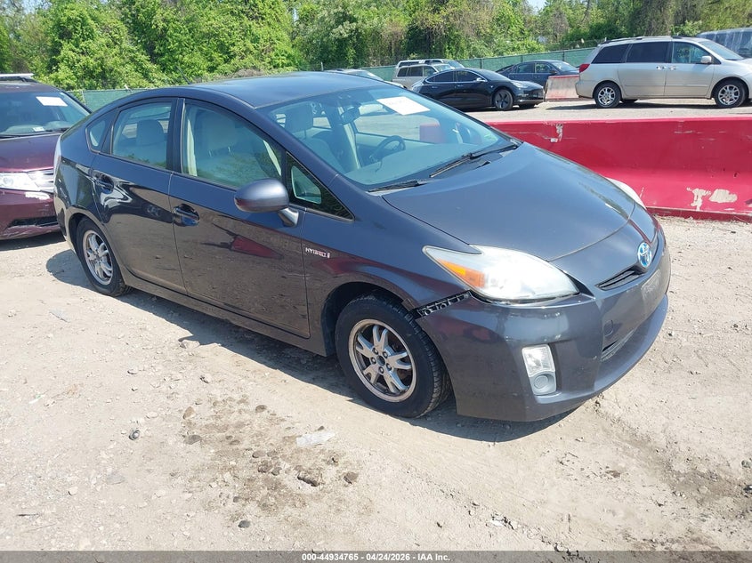 2011 Toyota Prius Two