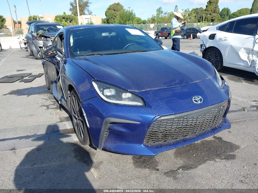 2022 TOYOTA GR86 PREMIUM