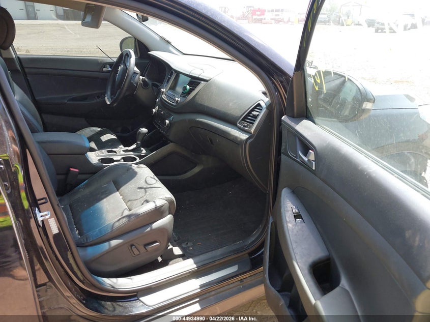 2016 HYUNDAI TUCSON auction photo 5