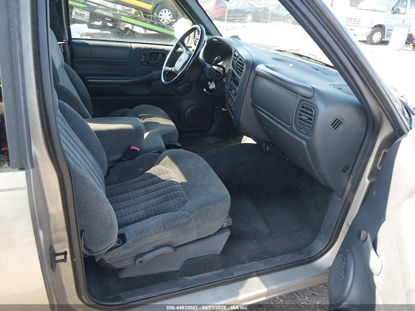 2002 Chevrolet S-10 Ls