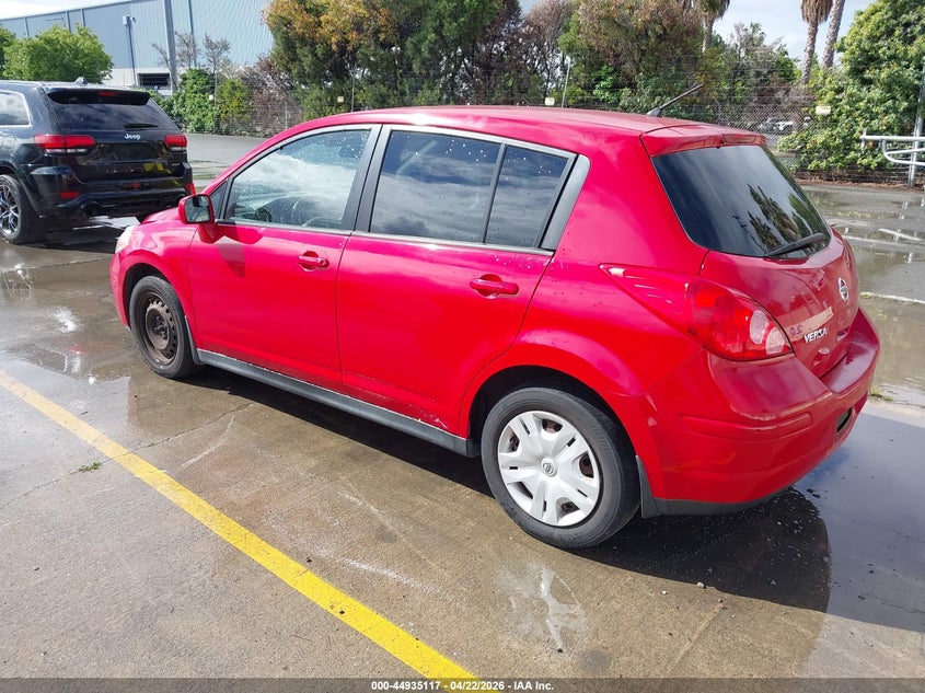 2012 Nissan Versa 1.8 S
