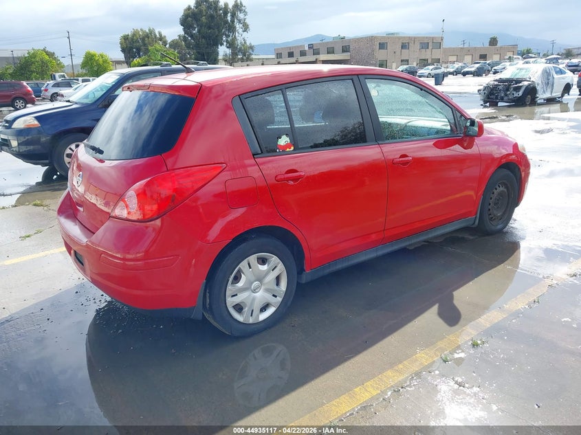 2012 Nissan Versa 1.8 S